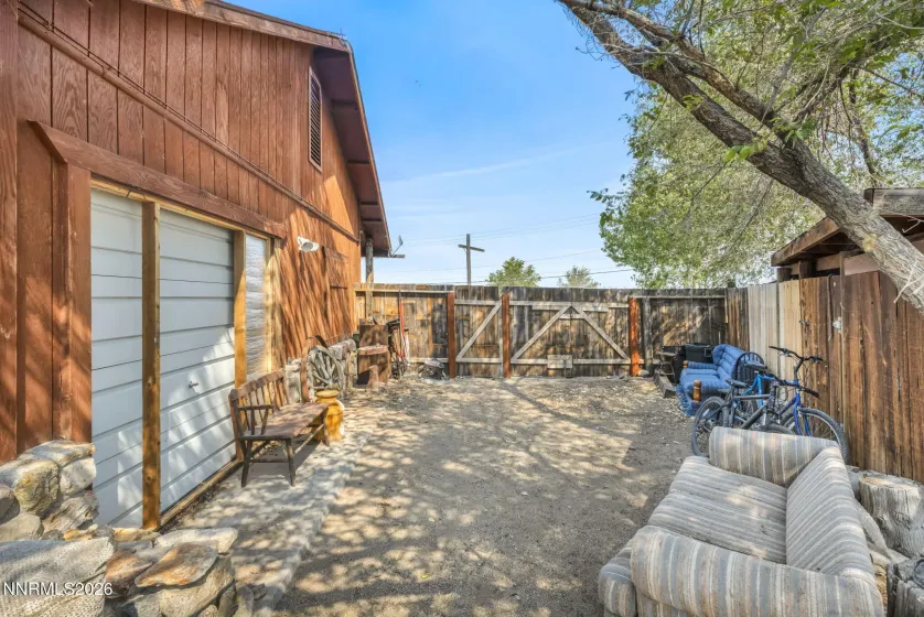 107281 U.S. 395, Coleville, California 96107, 2 Bedrooms Bedrooms, ,2 BathroomsBathrooms,Residential,Residential,U.S. 395,0,260012102