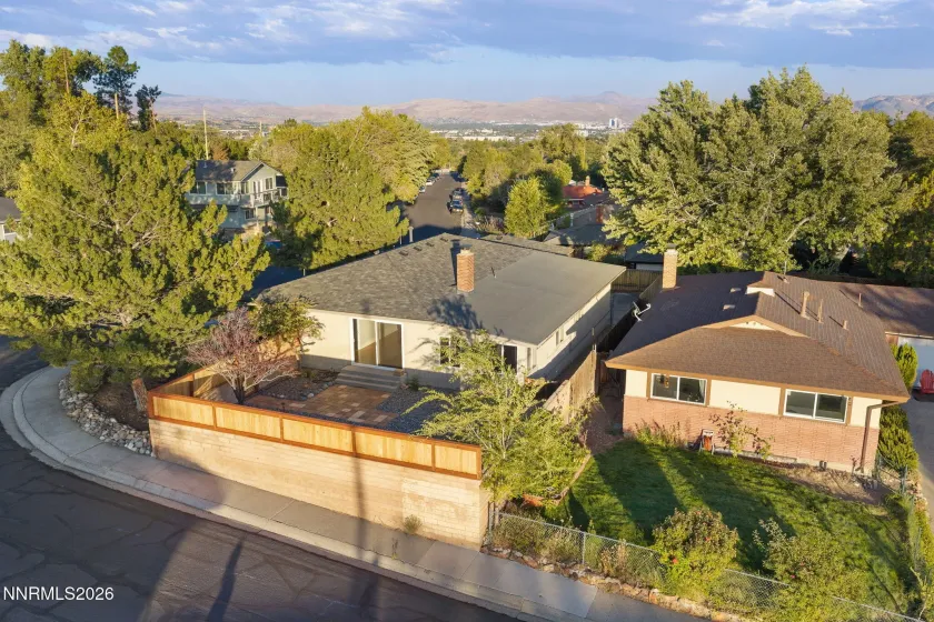 2180 Gridley, Reno, Nevada 89503, 3 Bedrooms Bedrooms, ,2 BathroomsBathrooms,Residential,Residential,Gridley,0,260012106