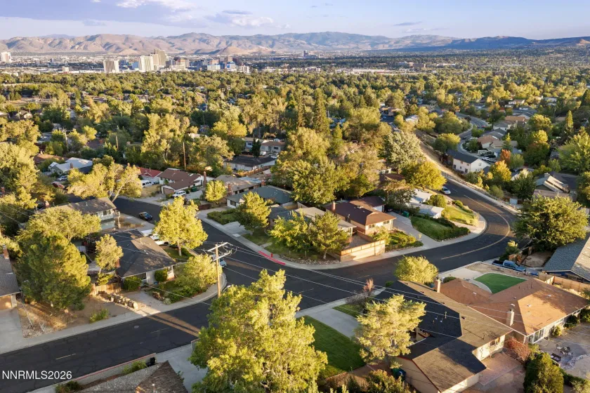 2180 Gridley, Reno, Nevada 89503, 3 Bedrooms Bedrooms, ,2 BathroomsBathrooms,Residential,Residential,Gridley,0,260012106