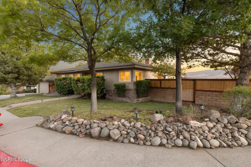 2180 Gridley, Reno, Nevada 89503, 3 Bedrooms Bedrooms, ,2 BathroomsBathrooms,Residential,Residential,Gridley,0,260012106
