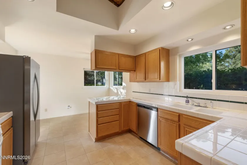 2180 Gridley, Reno, Nevada 89503, 3 Bedrooms Bedrooms, ,2 BathroomsBathrooms,Residential,Residential,Gridley,0,260012106