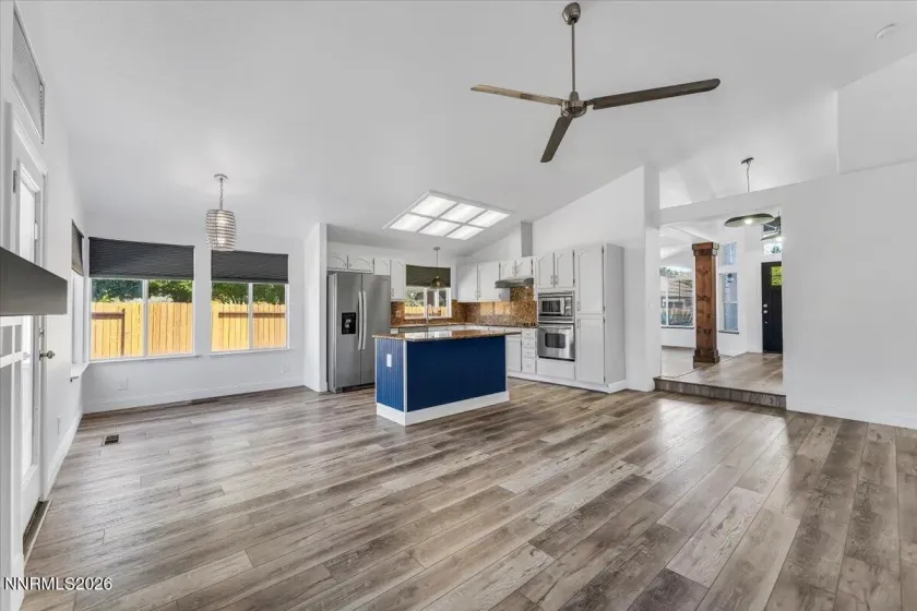 2079 Westglen, Reno, Nevada 89523, 4 Bedrooms Bedrooms, ,2 BathroomsBathrooms,Residential,Residential,Westglen,0,260012112