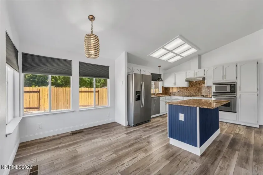 2079 Westglen, Reno, Nevada 89523, 4 Bedrooms Bedrooms, ,2 BathroomsBathrooms,Residential,Residential,Westglen,0,260012112