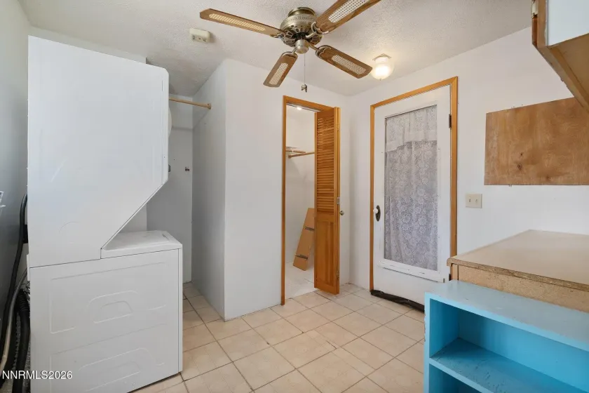 2074 Fairmont, Carson City, Nevada 89706, ,2 BathroomsBathrooms,Residential,Residential,Fairmont,0,260012114