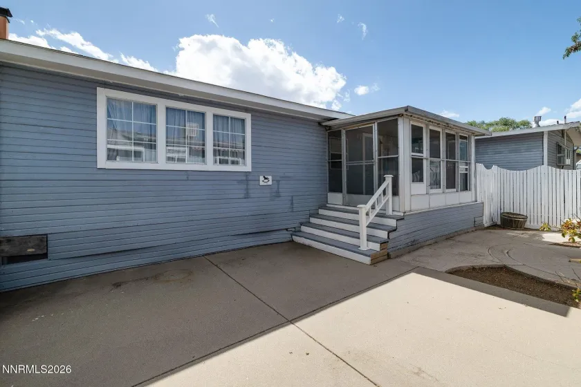 2074 Fairmont, Carson City, Nevada 89706, ,2 BathroomsBathrooms,Residential,Residential,Fairmont,0,260012114