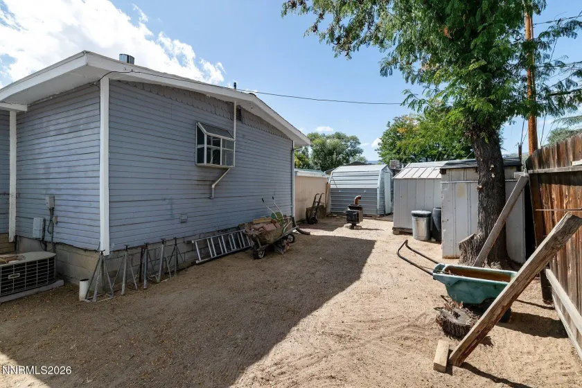 2074 Fairmont, Carson City, Nevada 89706, ,2 BathroomsBathrooms,Residential,Residential,Fairmont,0,260012114