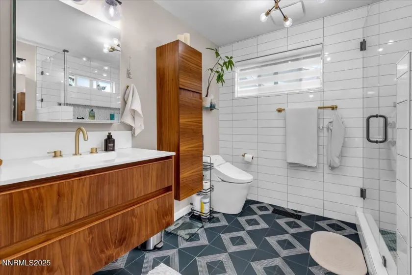 3880 Piccadilly, Reno, Nevada 89509, 3 Bedrooms Bedrooms, ,2 BathroomsBathrooms,Residential,Residential,Piccadilly,0,250058206