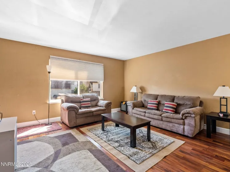 230 Bisset, Reno, Nevada 89503, 2 Bedrooms Bedrooms, ,2 BathroomsBathrooms,Residential,Residential,Bisset,0,260012117