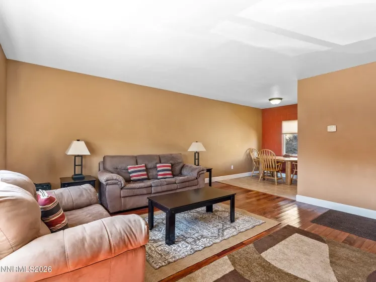 230 Bisset, Reno, Nevada 89503, 2 Bedrooms Bedrooms, ,2 BathroomsBathrooms,Residential,Residential,Bisset,0,260012117