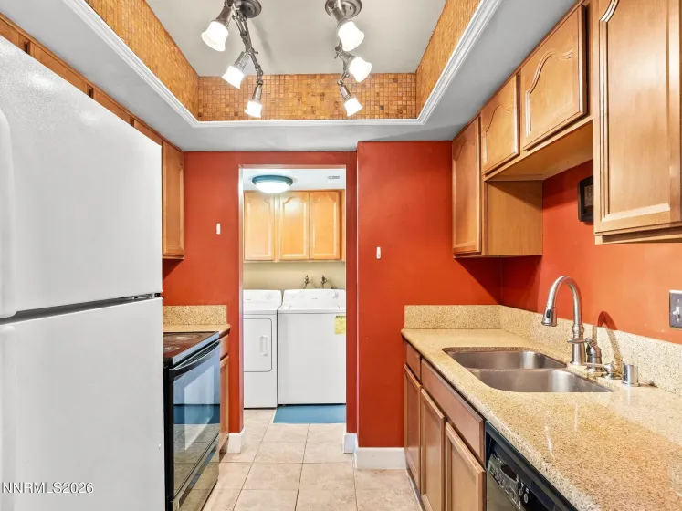 230 Bisset, Reno, Nevada 89503, 2 Bedrooms Bedrooms, ,2 BathroomsBathrooms,Residential,Residential,Bisset,0,260012117