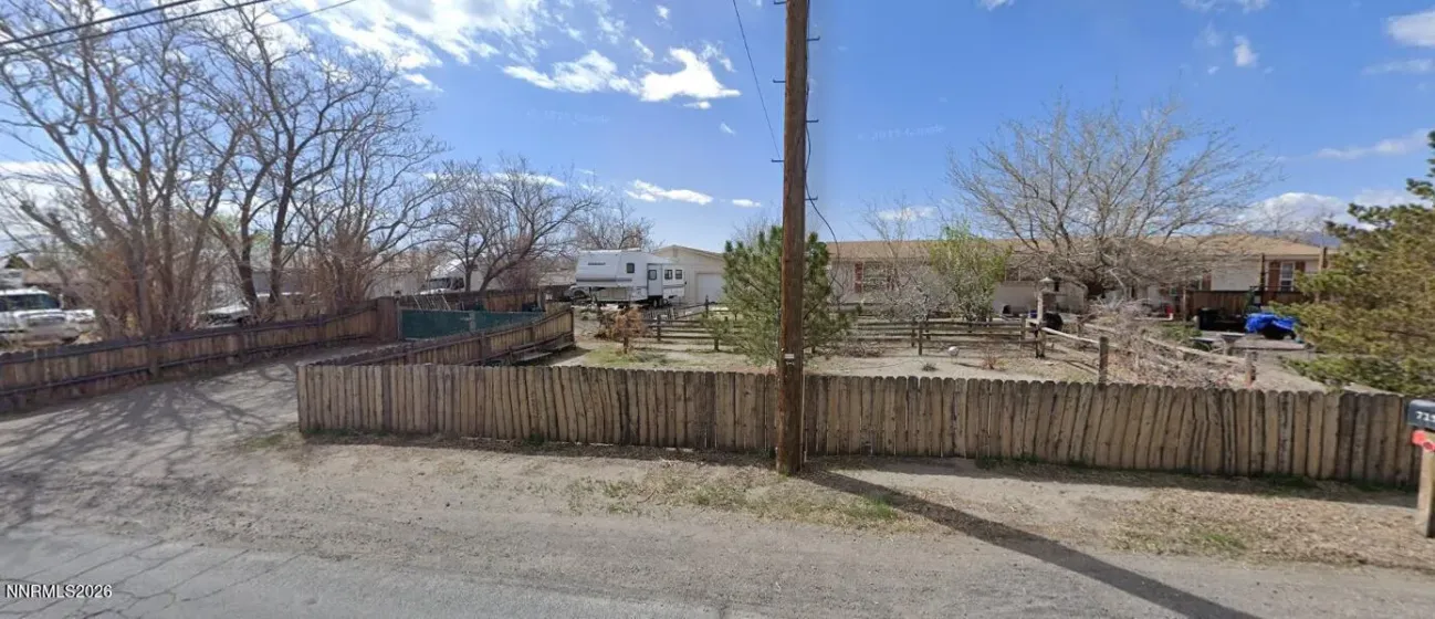 725 Fremont, Fernley, Nevada 89408, 3 Bedrooms Bedrooms, ,2 BathroomsBathrooms,Residential,Residential,Fremont,0,260012125