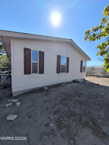 725 Fremont, Fernley, Nevada 89408, 3 Bedrooms Bedrooms, ,2 BathroomsBathrooms,Residential,Residential,Fremont,0,260012125