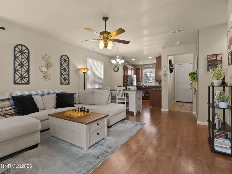 6350 Peppergrass, Sparks, Nevada 89436, 3 Bedrooms Bedrooms, ,3 BathroomsBathrooms,Residential,Residential,Peppergrass,0,260012130