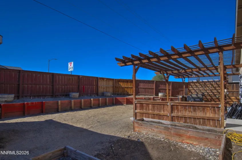 654 Canary, Fernley, Nevada 89408, 4 Bedrooms Bedrooms, ,3 BathroomsBathrooms,Residential,Residential,Canary,0,260012133