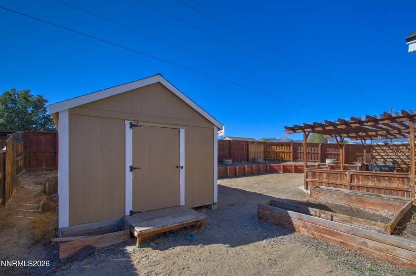654 Canary, Fernley, Nevada 89408, 4 Bedrooms Bedrooms, ,3 BathroomsBathrooms,Residential,Residential,Canary,0,260012133