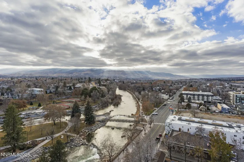 100 Arlington, Reno, Nevada 89501, 1 Bedroom Bedrooms, ,2 BathroomsBathrooms,Residential,Residential,Arlington,0,260012134