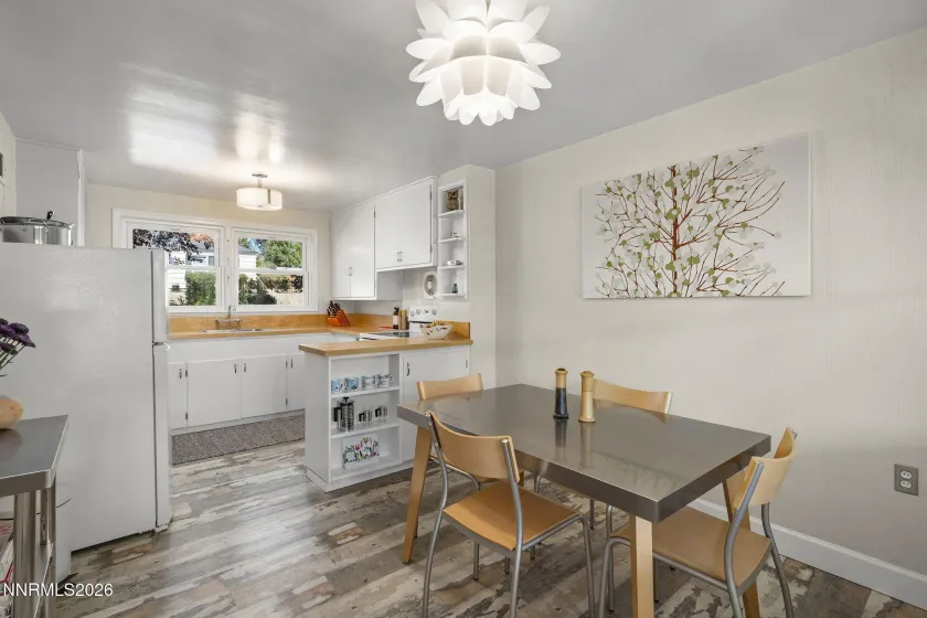 68 Sunnyside, Reno, Nevada 89503, 2 Bedrooms Bedrooms, ,2 BathroomsBathrooms,Residential,Residential,Sunnyside,0,260012136