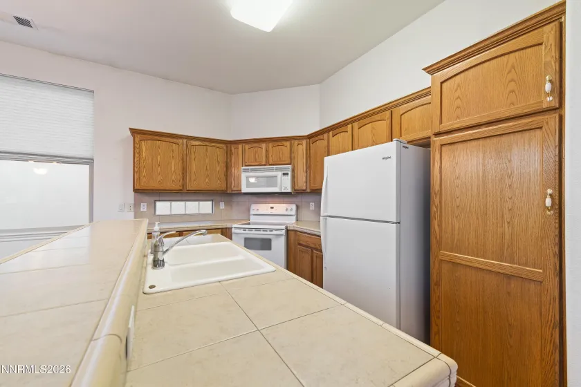 1044 Bandtail, Carson City, Nevada 89701, 2 Bedrooms Bedrooms, ,2 BathroomsBathrooms,Residential,Residential,Bandtail,0,260012137