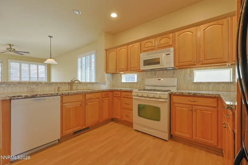1840 Medolla, Sparks, Nevada 89434, 2 Bedrooms Bedrooms, ,2 BathroomsBathrooms,Residential,Residential,Medolla,0,260012139
