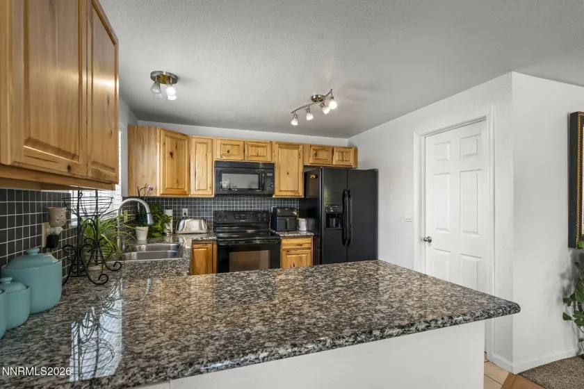 610 Victoria, Gardnerville, Nevada 89460, 3 Bedrooms Bedrooms, ,2 BathroomsBathrooms,Residential,Residential,Victoria,0,260012153