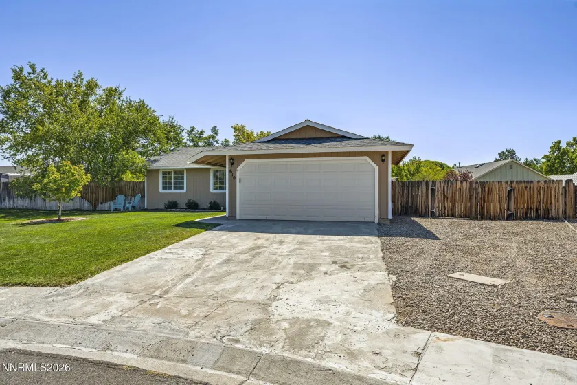 610 Victoria, Gardnerville, Nevada 89460, 3 Bedrooms Bedrooms, ,2 BathroomsBathrooms,Residential,Residential,Victoria,0,260012153