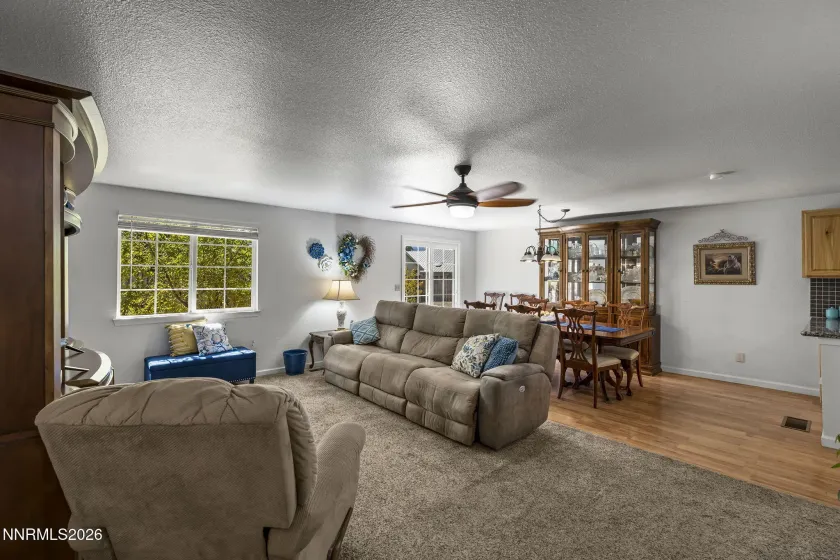 610 Victoria, Gardnerville, Nevada 89460, 3 Bedrooms Bedrooms, ,2 BathroomsBathrooms,Residential,Residential,Victoria,0,260012153