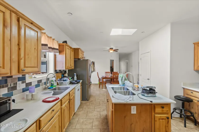 220 Mark Twain, Dayton, Nevada 89403, 4 Bedrooms Bedrooms, ,4 BathroomsBathrooms,Residential,Residential,Mark Twain,0,260012154