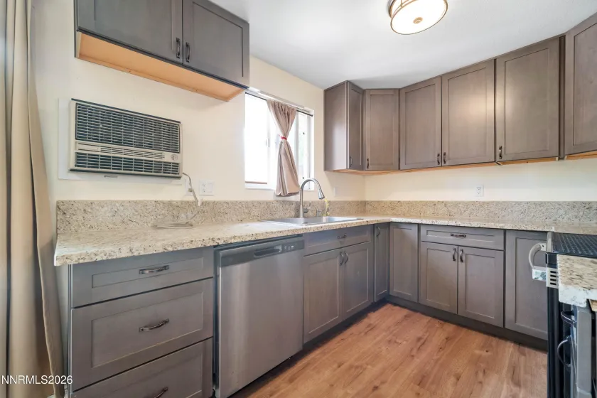 1792 Gault, Sparks, Nevada 89431, 3 Bedrooms Bedrooms, ,2 BathroomsBathrooms,Residential,Residential,Gault,0,260012155