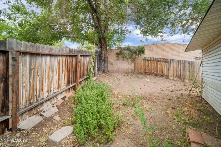 1792 Gault, Sparks, Nevada 89431, 3 Bedrooms Bedrooms, ,2 BathroomsBathrooms,Residential,Residential,Gault,0,260012155