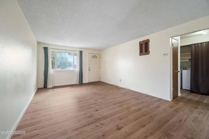 1792 Gault, Sparks, Nevada 89431, 3 Bedrooms Bedrooms, ,2 BathroomsBathrooms,Residential,Residential,Gault,0,260012155