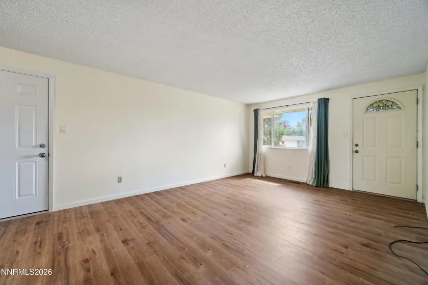 1792 Gault, Sparks, Nevada 89431, 3 Bedrooms Bedrooms, ,2 BathroomsBathrooms,Residential,Residential,Gault,0,260012155