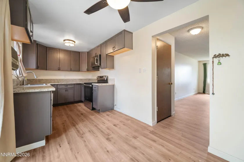 1792 Gault, Sparks, Nevada 89431, 3 Bedrooms Bedrooms, ,2 BathroomsBathrooms,Residential,Residential,Gault,0,260012155