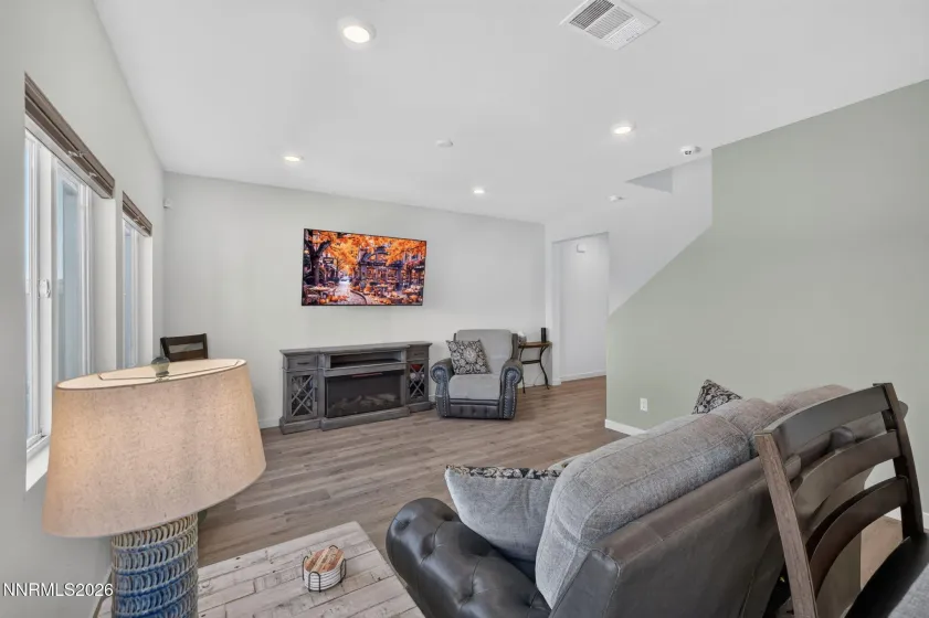 7709 Wandering, Reno, Nevada 89506, 4 Bedrooms Bedrooms, ,3 BathroomsBathrooms,Residential,Residential,Wandering,0,260012157