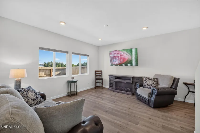 7709 Wandering, Reno, Nevada 89506, 4 Bedrooms Bedrooms, ,3 BathroomsBathrooms,Residential,Residential,Wandering,0,260012157
