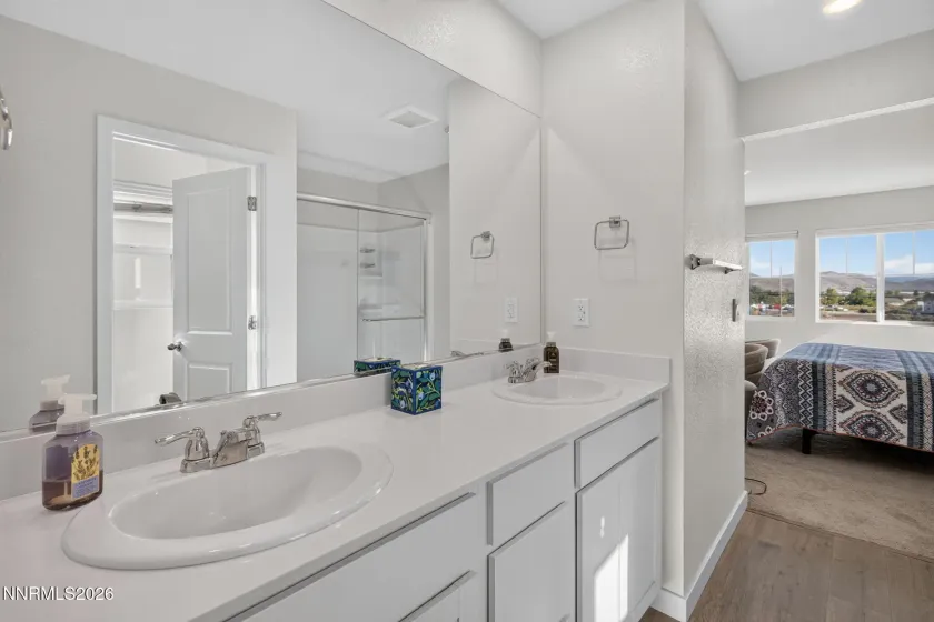 7709 Wandering, Reno, Nevada 89506, 4 Bedrooms Bedrooms, ,3 BathroomsBathrooms,Residential,Residential,Wandering,0,260012157