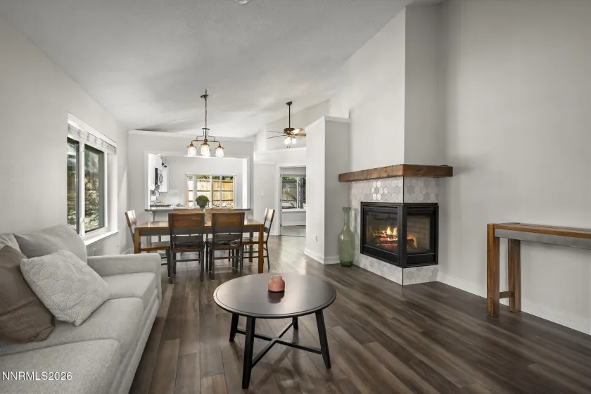 205 Edgewater, Reno, Nevada 89519, 3 Bedrooms Bedrooms, ,2 BathroomsBathrooms,Residential,Residential,Edgewater,0,260012161