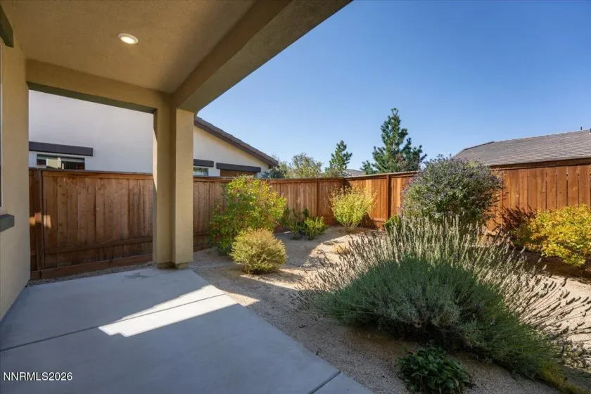 1615 Heavenly View, Reno, Nevada 89523, 3 Bedrooms Bedrooms, ,2 BathroomsBathrooms,Residential,Residential,Heavenly View,0,260012166