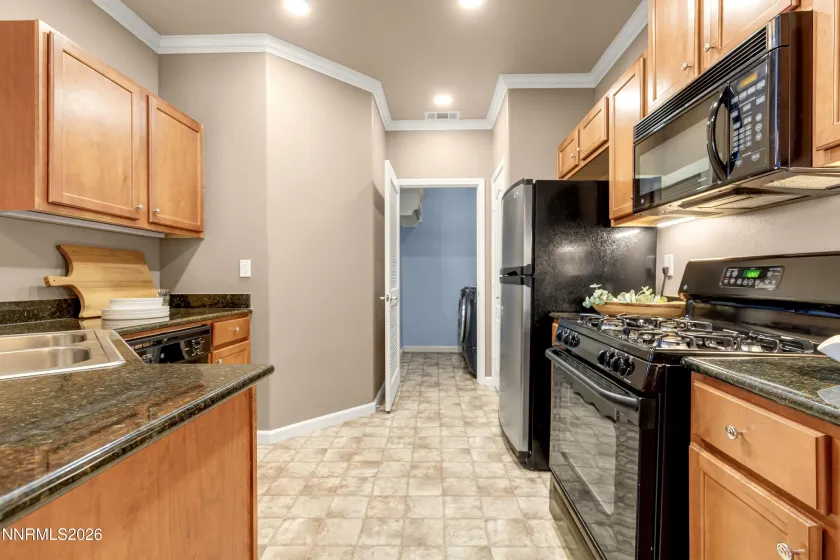 9050 Double R, Reno, Nevada 89521, 2 Bedrooms Bedrooms, ,2 BathroomsBathrooms,Residential,Residential,Double R,0,260012169