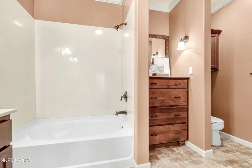 9050 Double R, Reno, Nevada 89521, 2 Bedrooms Bedrooms, ,2 BathroomsBathrooms,Residential,Residential,Double R,0,260012169