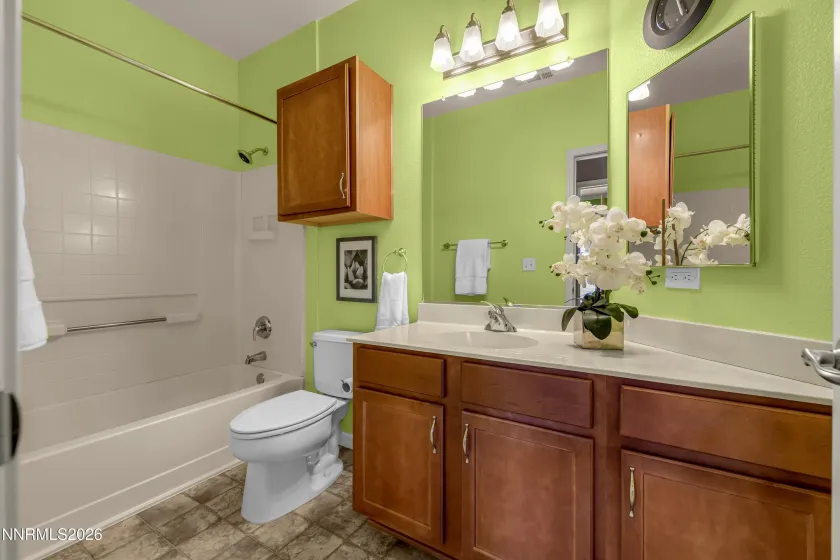 9050 Double R, Reno, Nevada 89521, 2 Bedrooms Bedrooms, ,2 BathroomsBathrooms,Residential,Residential,Double R,0,260012169