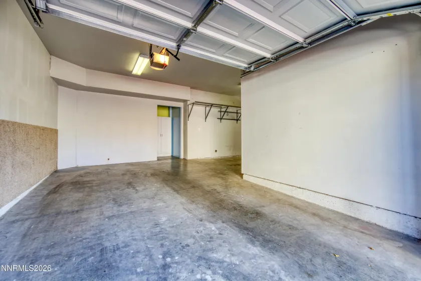 9050 Double R, Reno, Nevada 89521, 2 Bedrooms Bedrooms, ,2 BathroomsBathrooms,Residential,Residential,Double R,0,260012169