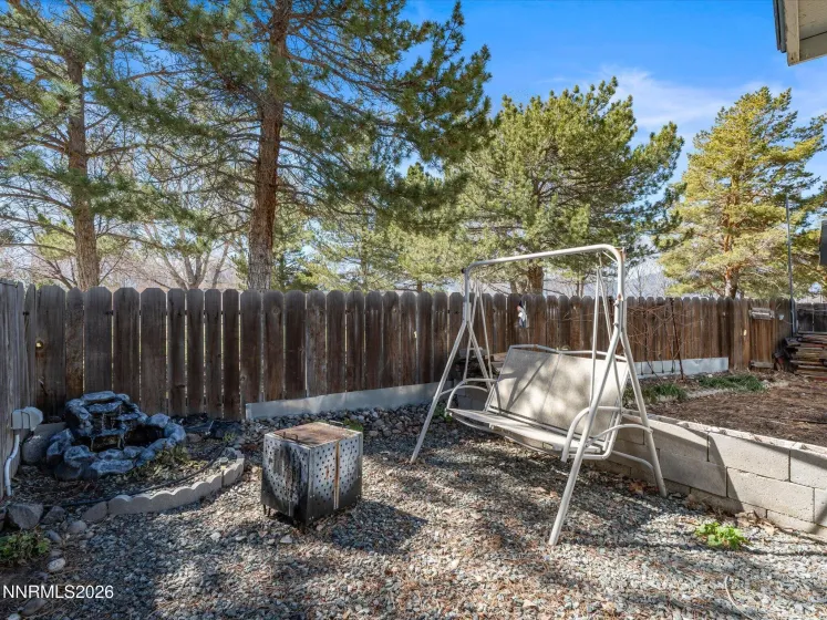 1307 Kingslane, Gardnerville, Nevada 89410, 2 Bedrooms Bedrooms, ,2 BathroomsBathrooms,Residential,Residential,Kingslane,0,260012172