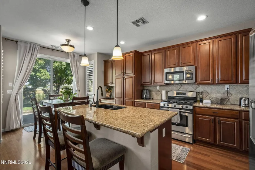 10639 Fire Poppy, Reno, Nevada 89521, 3 Bedrooms Bedrooms, ,2 BathroomsBathrooms,Residential,Residential,Fire Poppy,0,260012174