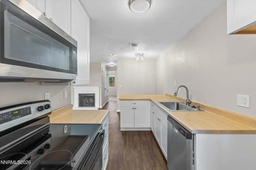 4769 Reggie, Reno, Nevada 89502, 1 Bedroom Bedrooms, ,1 BathroomBathrooms,Residential,Residential,Reggie,0,260012176