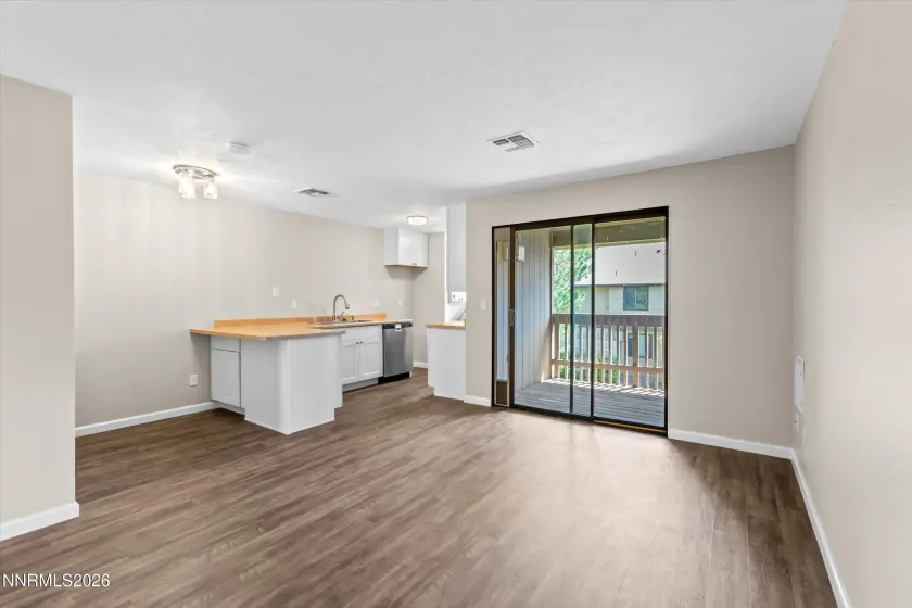 4769 Reggie, Reno, Nevada 89502, 1 Bedroom Bedrooms, ,1 BathroomBathrooms,Residential,Residential,Reggie,0,260012176