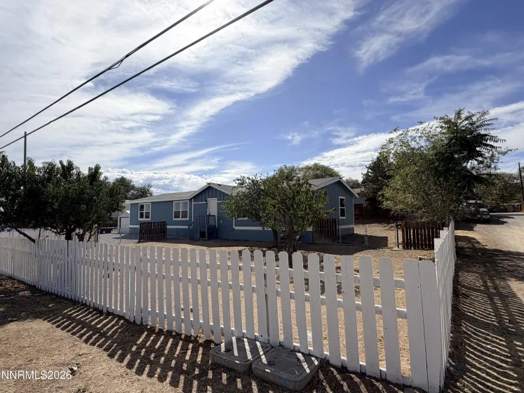 5725 Sidehill, Sun Valley, Nevada 89433, 3 Bedrooms Bedrooms, ,2 BathroomsBathrooms,Residential,Residential,Sidehill,0,260012188