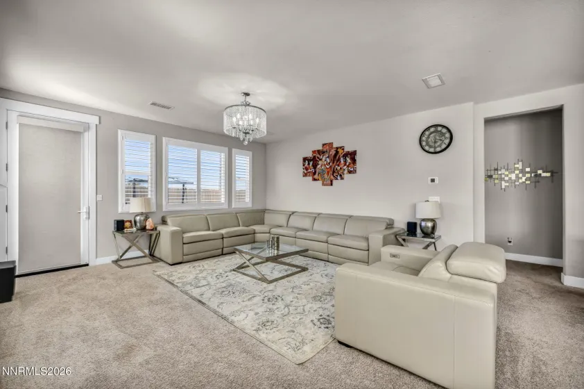 944 Los Alamitos, Minden, Nevada 89423, 4 Bedrooms Bedrooms, ,4 BathroomsBathrooms,Residential,Residential,Los Alamitos,0,260012204