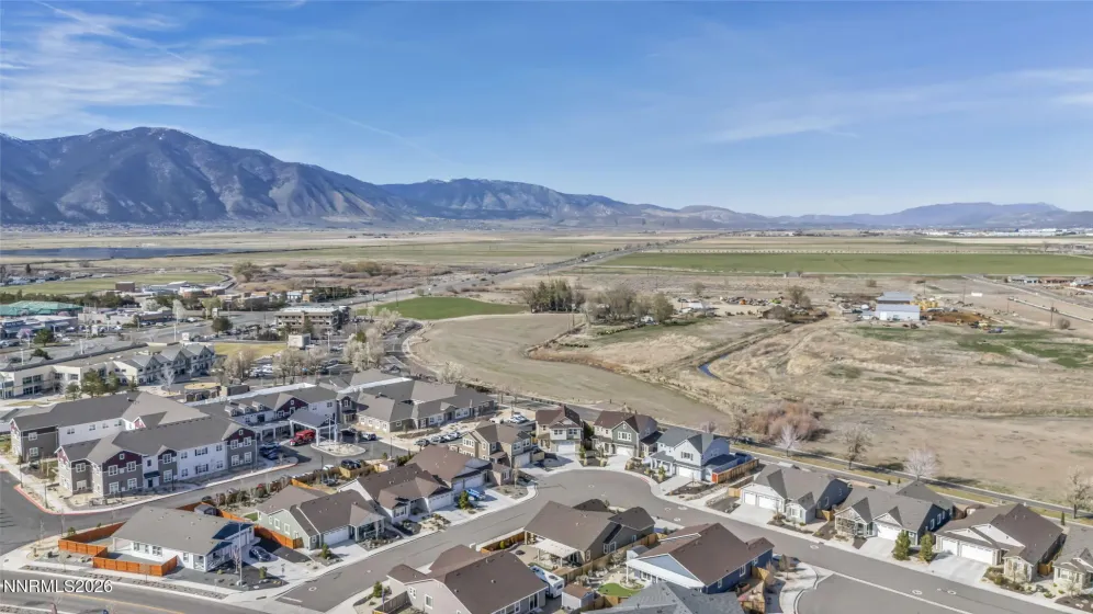 944 Los Alamitos, Minden, Nevada 89423, 4 Bedrooms Bedrooms, ,4 BathroomsBathrooms,Residential,Residential,Los Alamitos,0,260012204