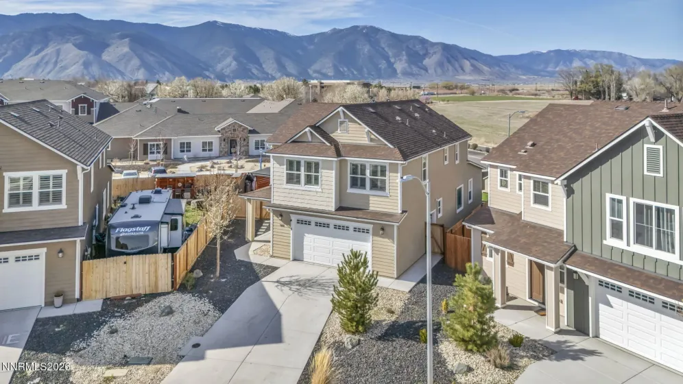 944 Los Alamitos, Minden, Nevada 89423, 4 Bedrooms Bedrooms, ,4 BathroomsBathrooms,Residential,Residential,Los Alamitos,0,260012204