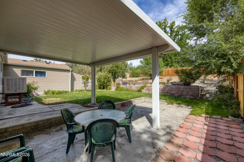 1075 University, Reno, Nevada 89503, 3 Bedrooms Bedrooms, ,1 BathroomBathrooms,Residential,Residential,University,0,260011412